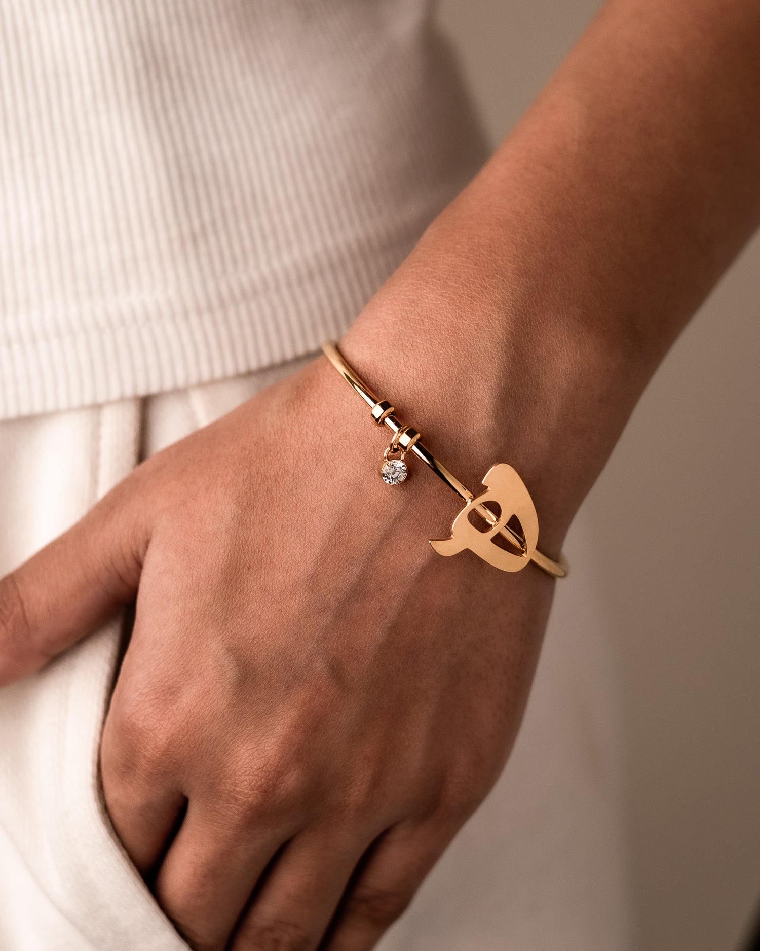 Arabic Initial Bracelet ھ